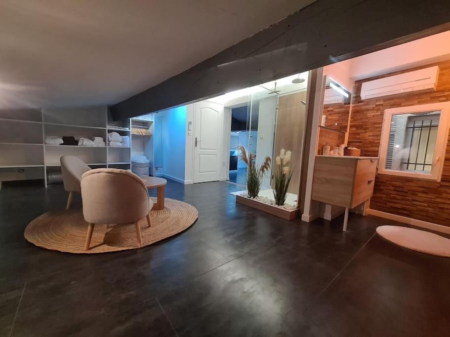 La Casa Cosy Love, Avec Jacuzzi Et Sauna Prives Palau-del-Vidre ภายนอก รูปภาพ