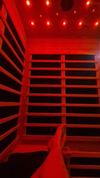 La Casa Cosy Love, Avec Jacuzzi Et Sauna Prives Palau-del-Vidre ภายนอก รูปภาพ